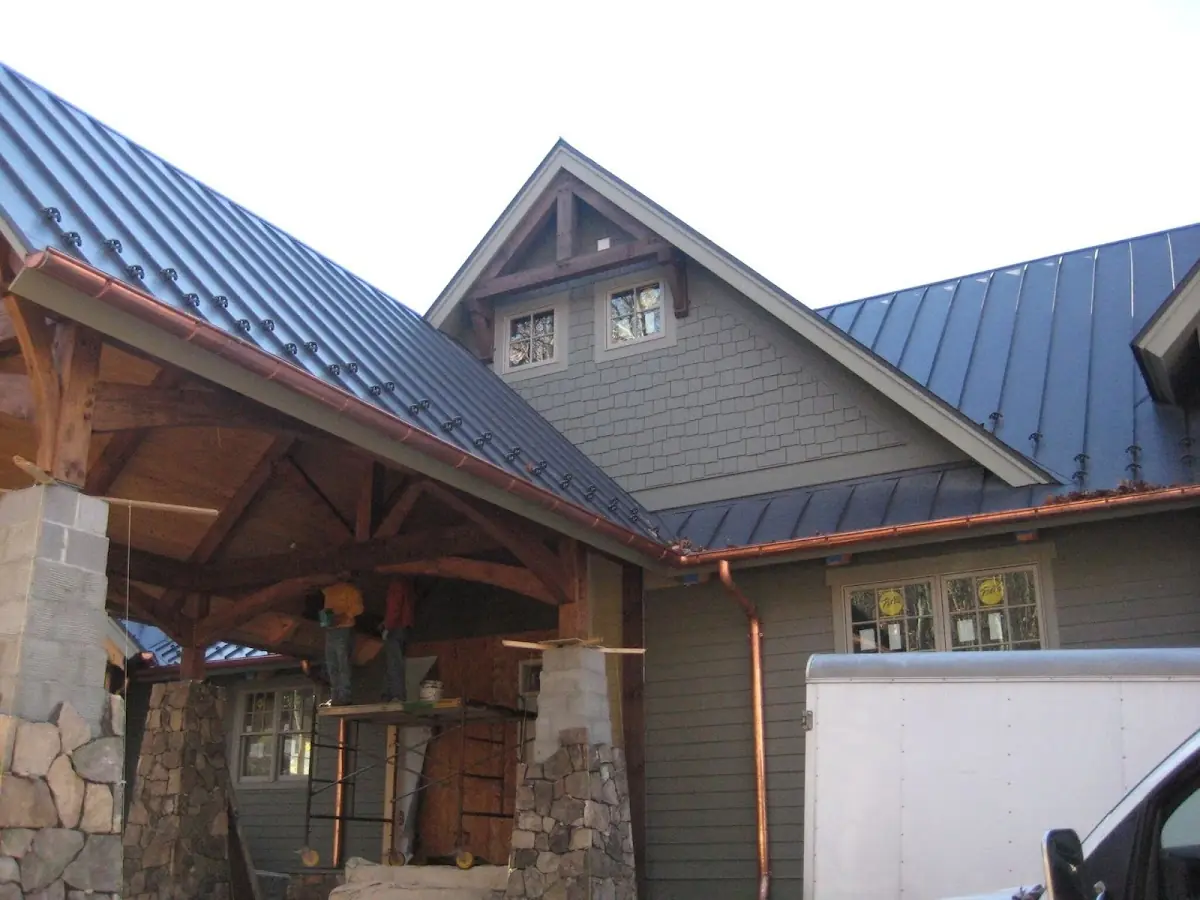 Craftsman Roofing team delivering quality roofing work in Wallsburg